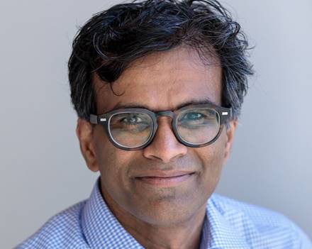 A color photo of Sendhil Mullainathan